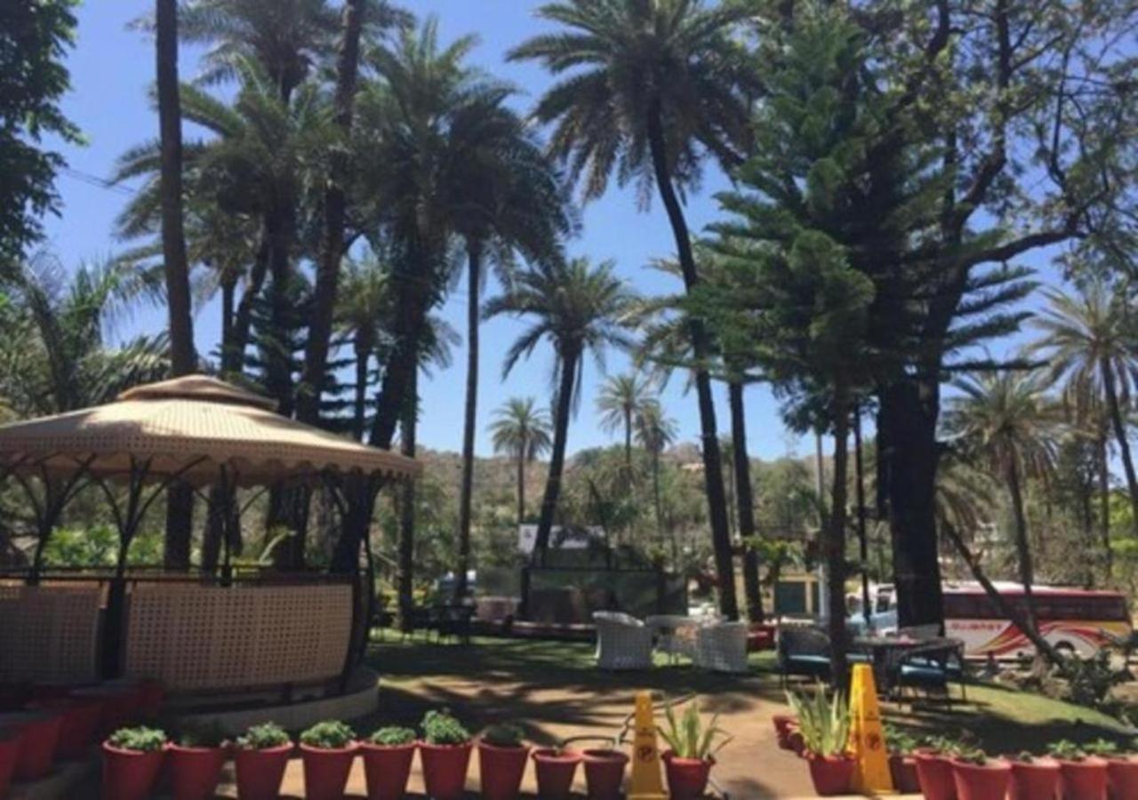Hotel Sheratone Ābu Exteriör bild