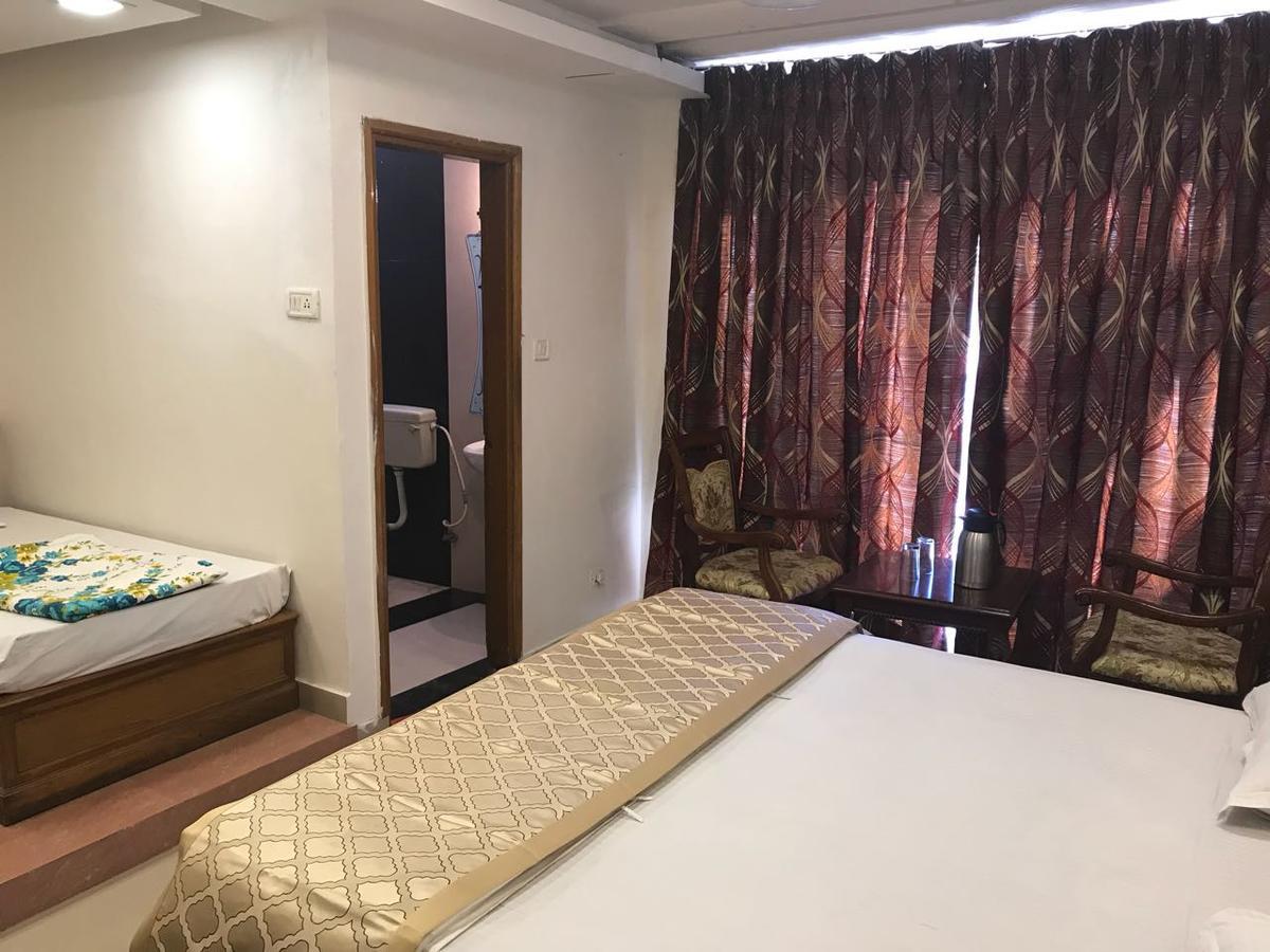 Hotel Sheratone Ābu Exteriör bild