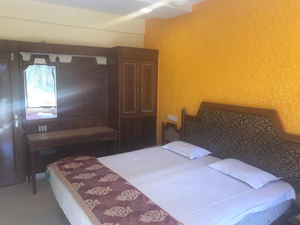 Hotel Sheratone Ābu Exteriör bild