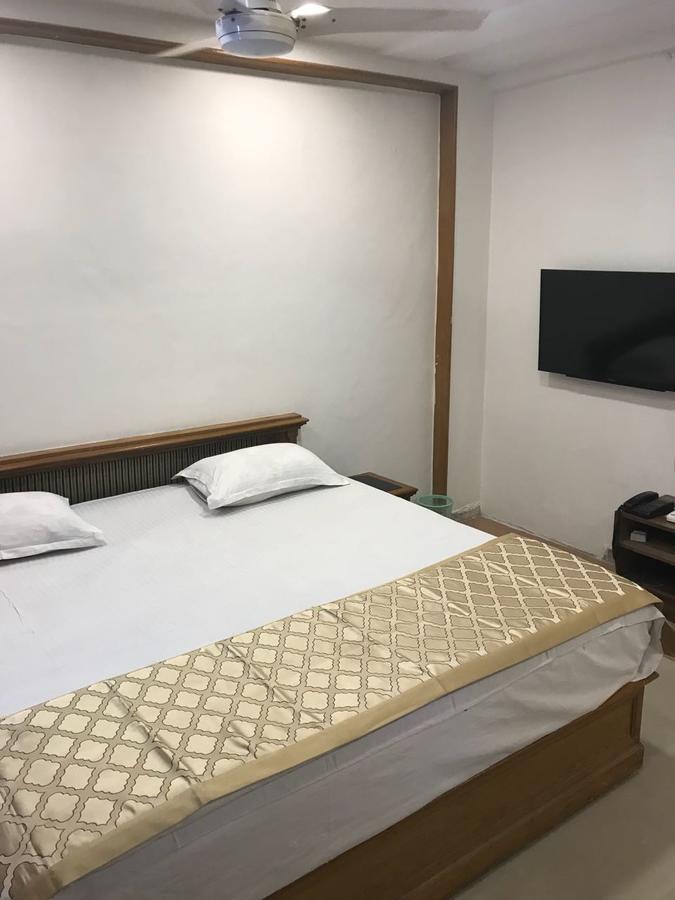 Hotel Sheratone Ābu Exteriör bild
